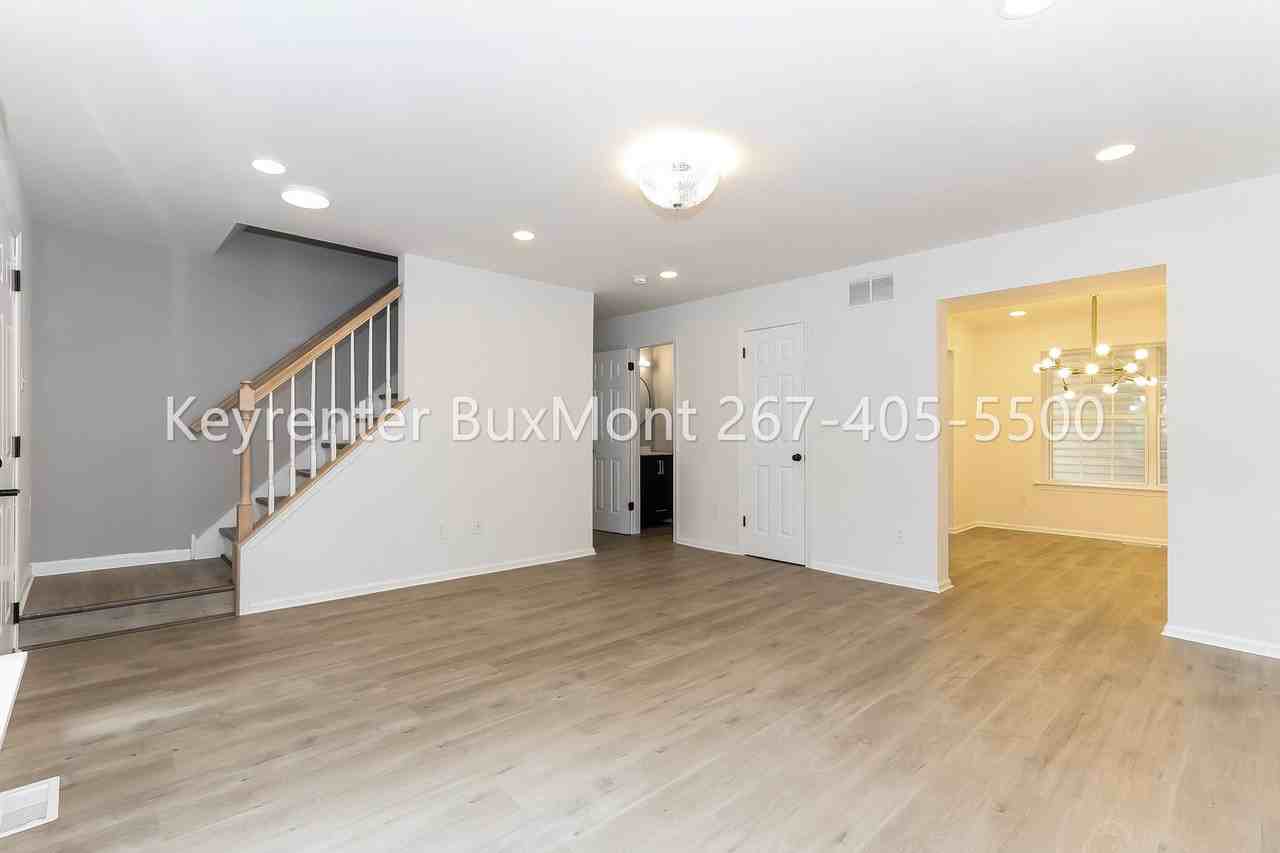 3900 Captain Molly Cir - Photo 6 of 17