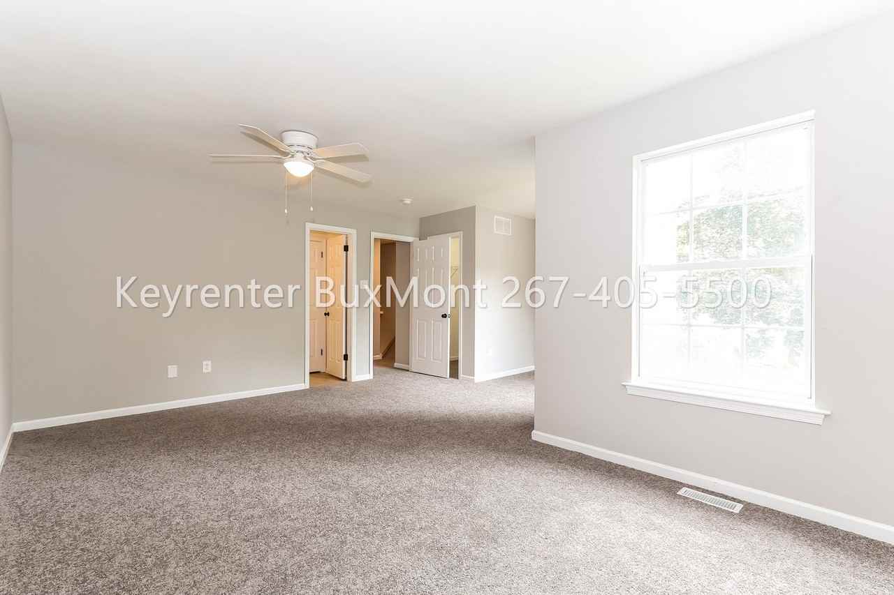 3900 Captain Molly Cir - Photo 7 of 17