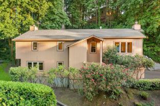 1970 Greentree Rd - Photo 1 of 1