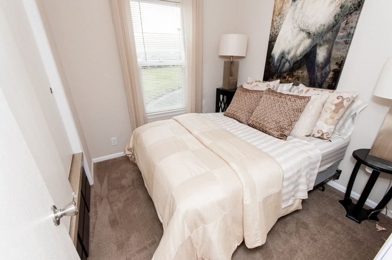 7954 Birch Bay Dr - Photo 2 of 12