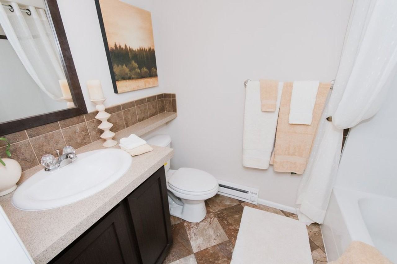 7954 Birch Bay Dr - Photo 5 of 12