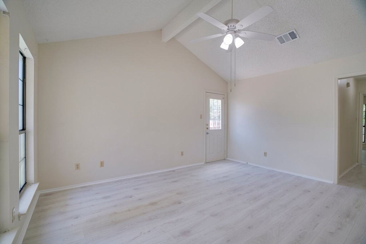 1103 Woodlief Trl - Photo 6 of 20