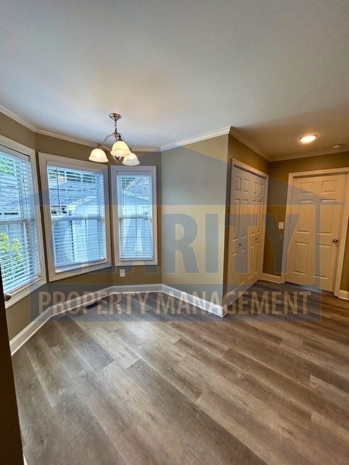 431 14th St Nw - Photo 6 of 18