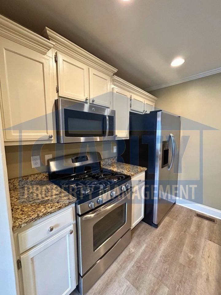 431 14th St Nw - Photo 7 of 18