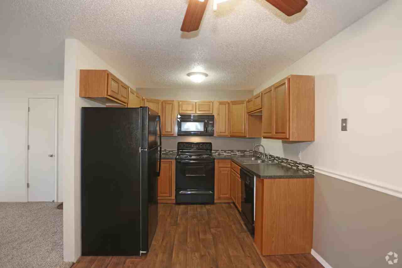 Maple Ridge - Photo 3 of 22