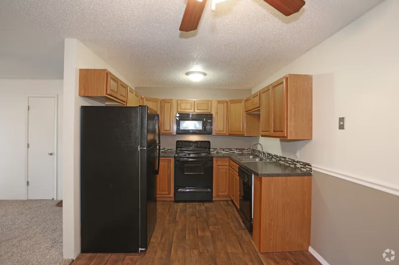 Maple Ridge - Photo 5 of 13