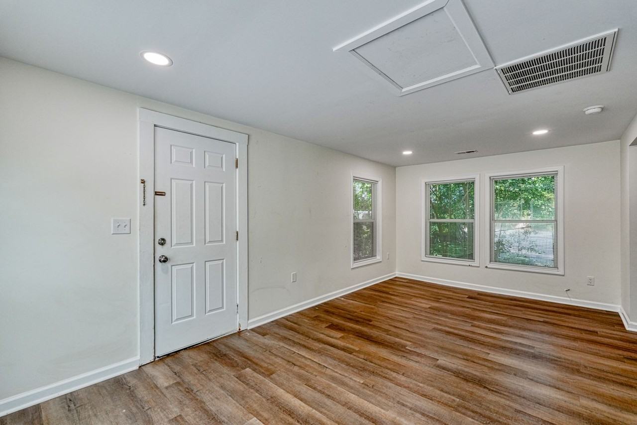 831 John B White Sr Blvd - Photo 4 of 20