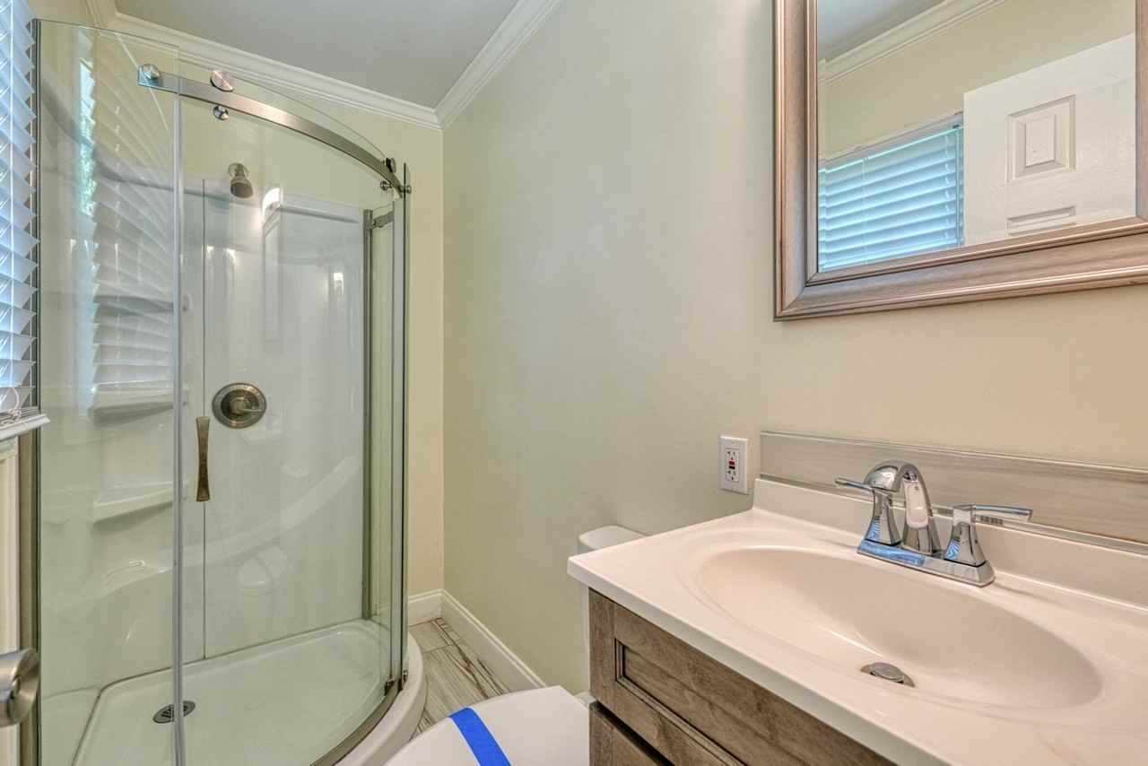 311 Pioneer Pl - Photo 6 of 37