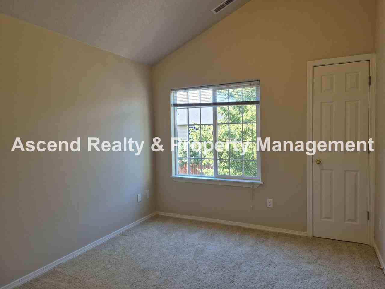 17634 Sw September Ln - Photo 7 of 17