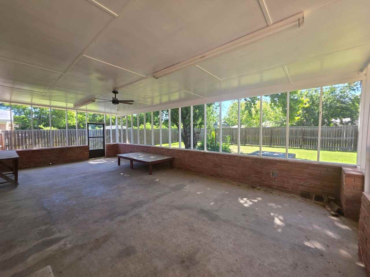 303 Nauert St - Photo 2 of 35