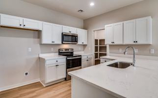 featured image of 212/14 N Mendocino St