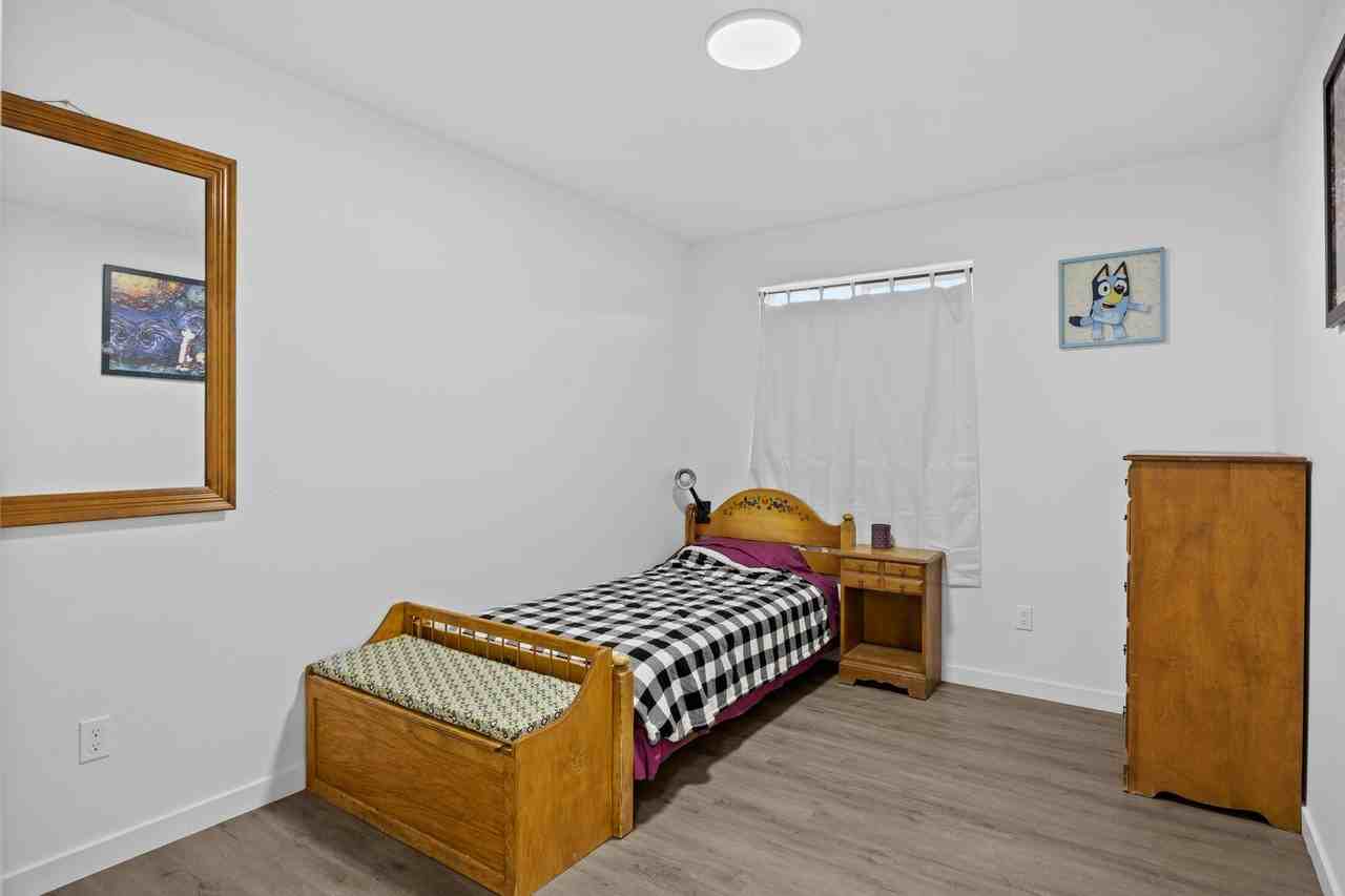 156 Allison Ave - Photo 6 of 7