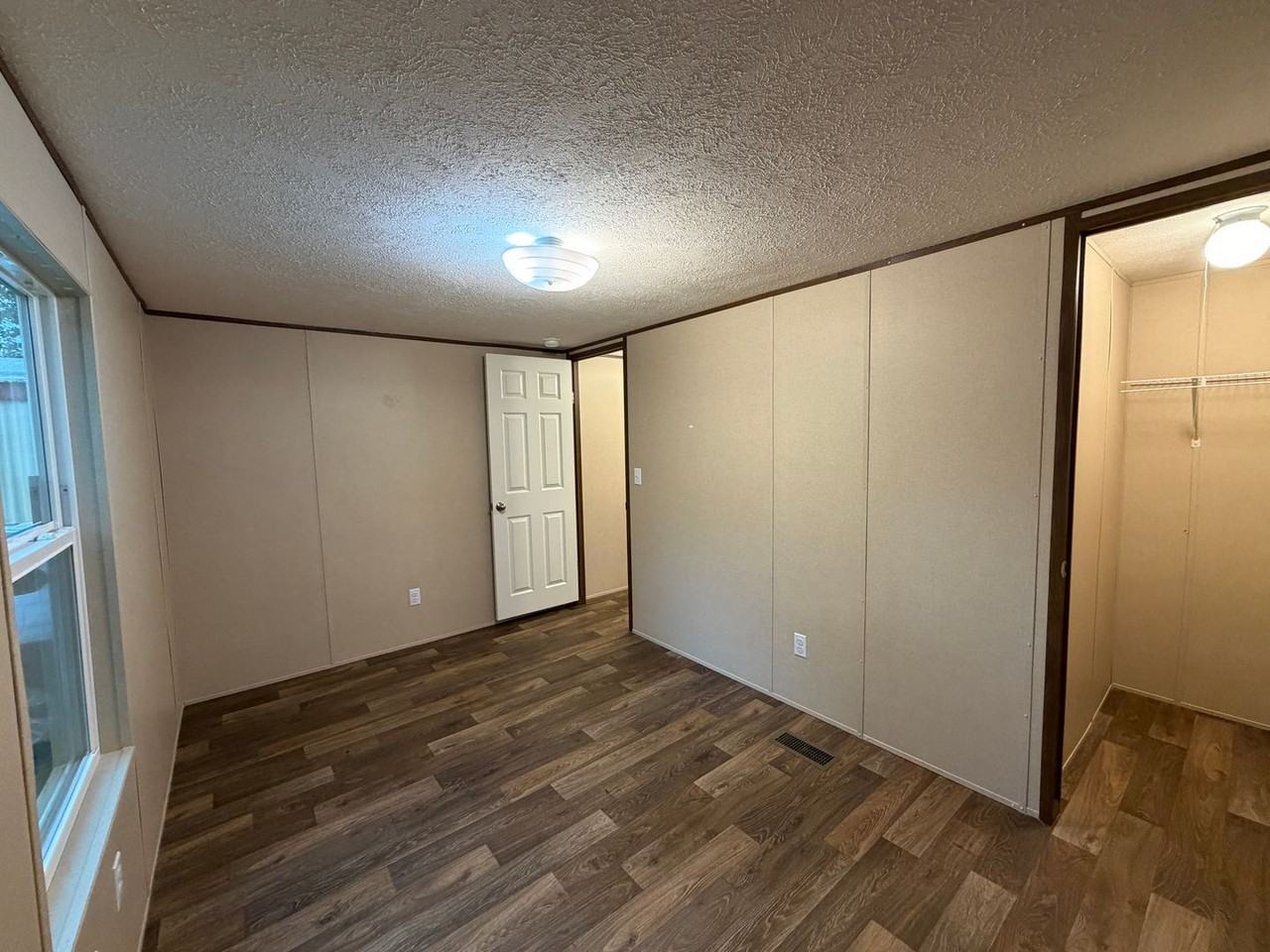 1608 Golden Springs Rd - Photo 5 of 24