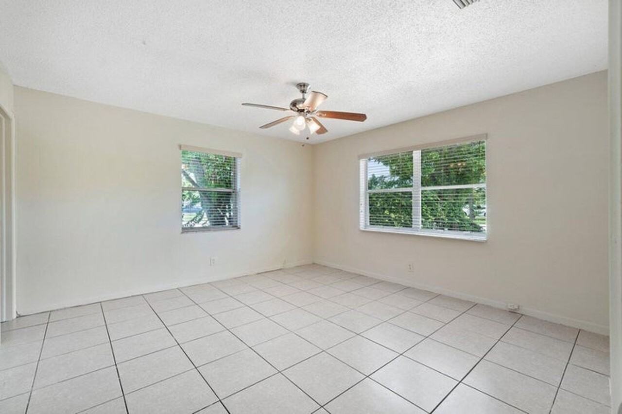 5854 Kumquat Rd - Photo 7 of 12
