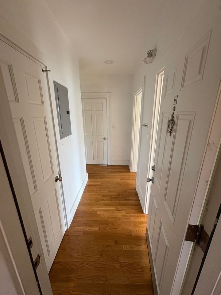 63 Oak St - Photo 3 of 12