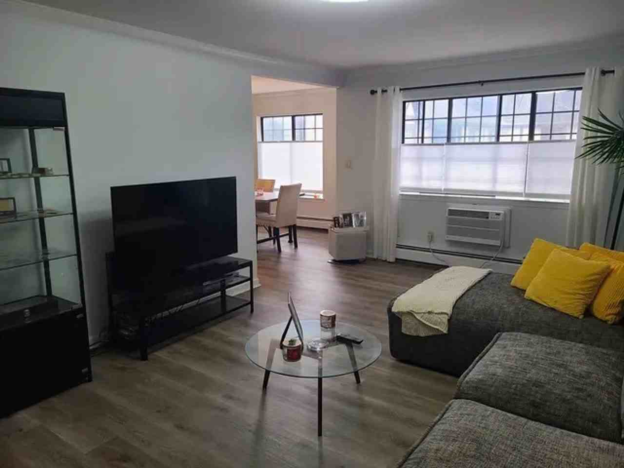 14G Kensington Rd - Photo 6 of 12