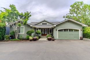 8568 Sand Point Way Ne - Photo 1 of 1