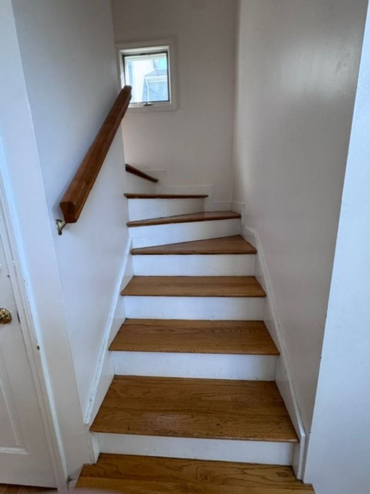 250 Allston St - Photo 5 of 20