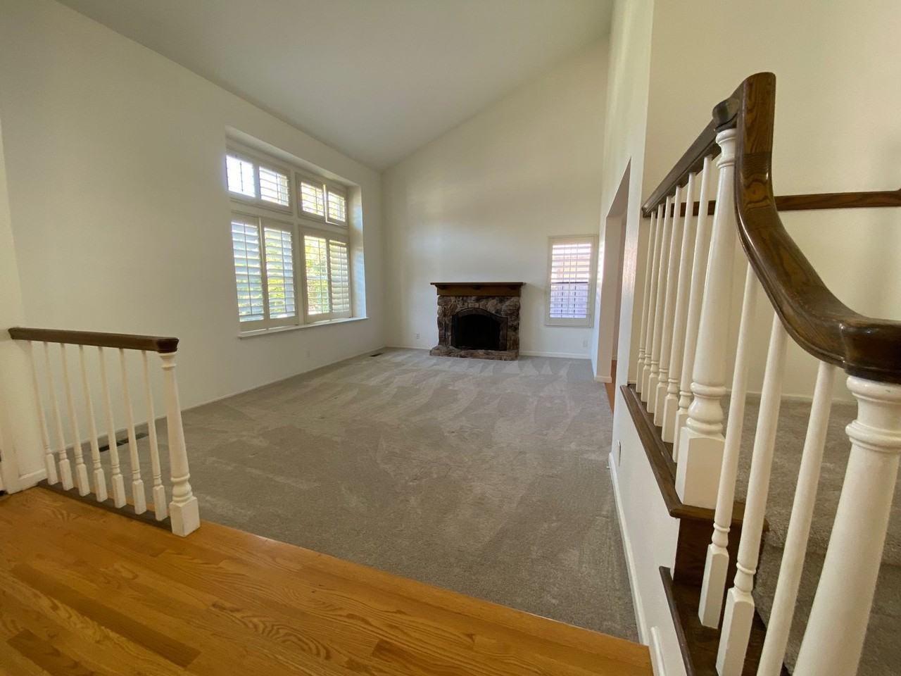 1057 Mazzone Dr - Photo 3 of 13