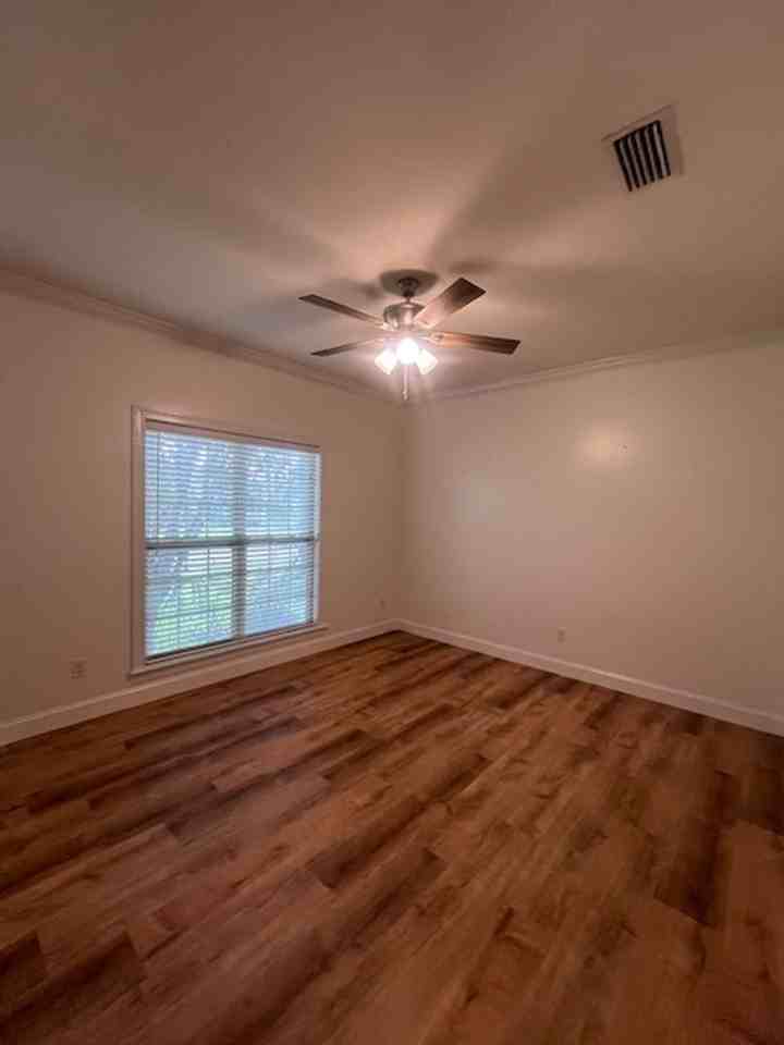 3687 Arbor Run Dr - Photo 4 of 9