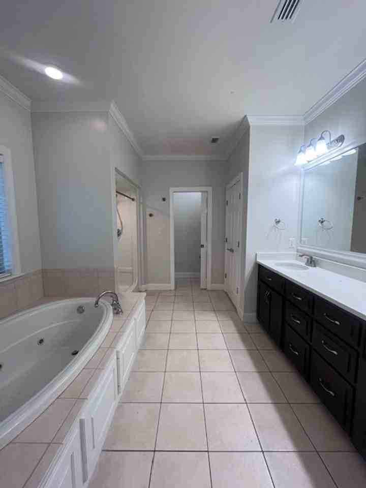 3687 Arbor Run Dr - Photo 6 of 9