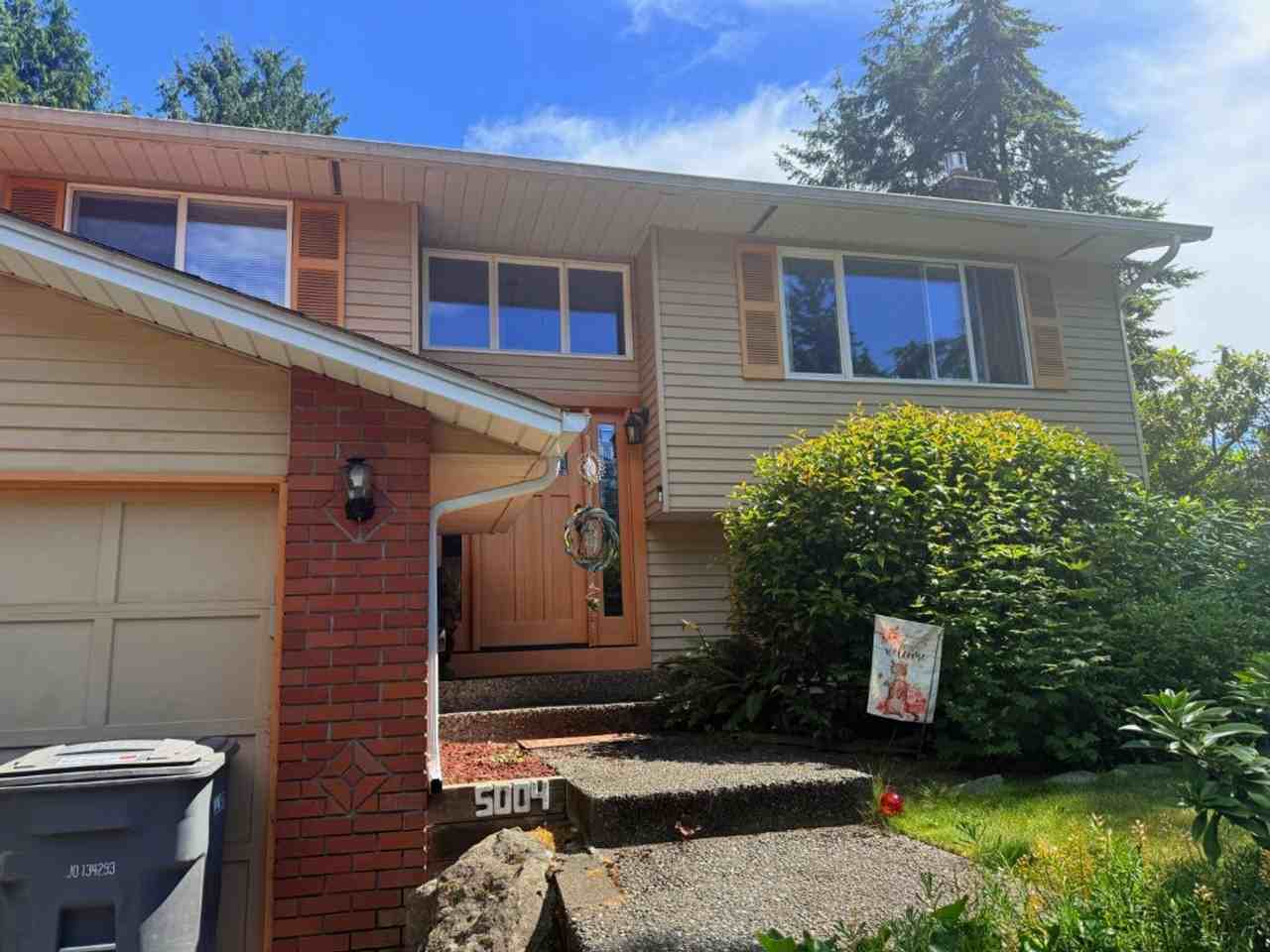 5004 99th St Sw - Photo 2 of 9