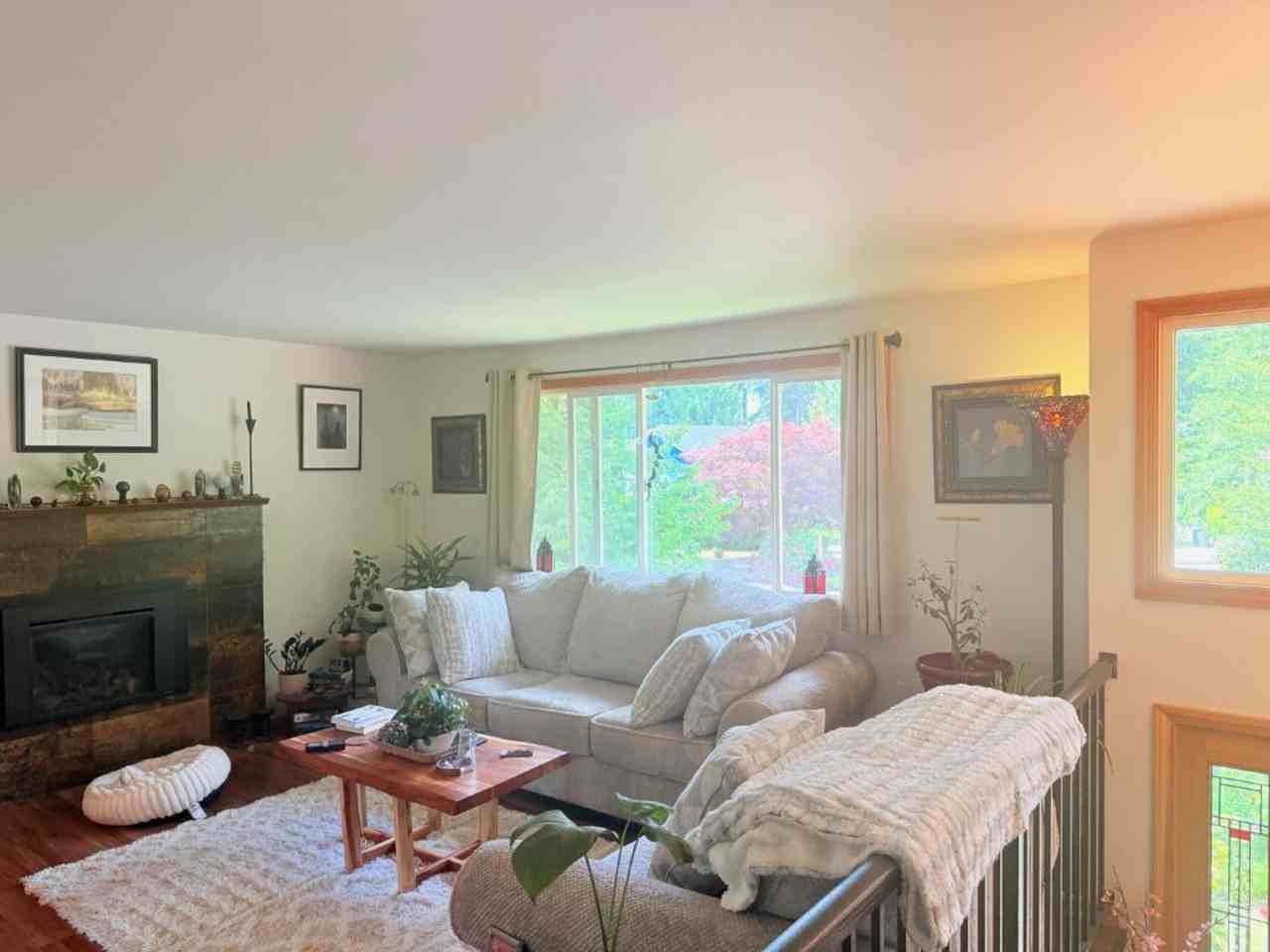5004 99th St Sw - Photo 6 of 9