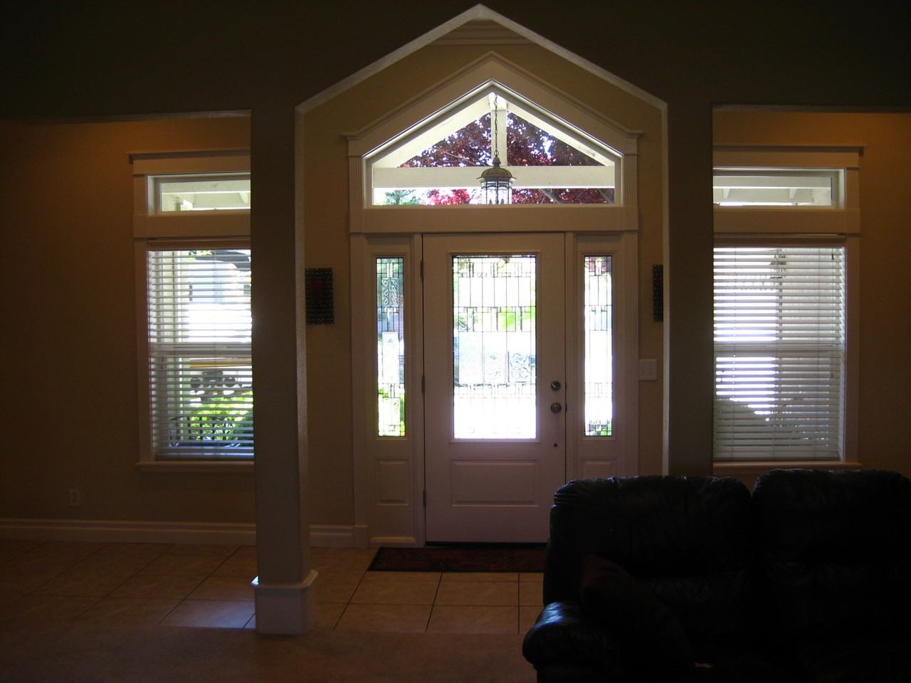 105 Sterling Oaks Dr - Photo 3 of 21