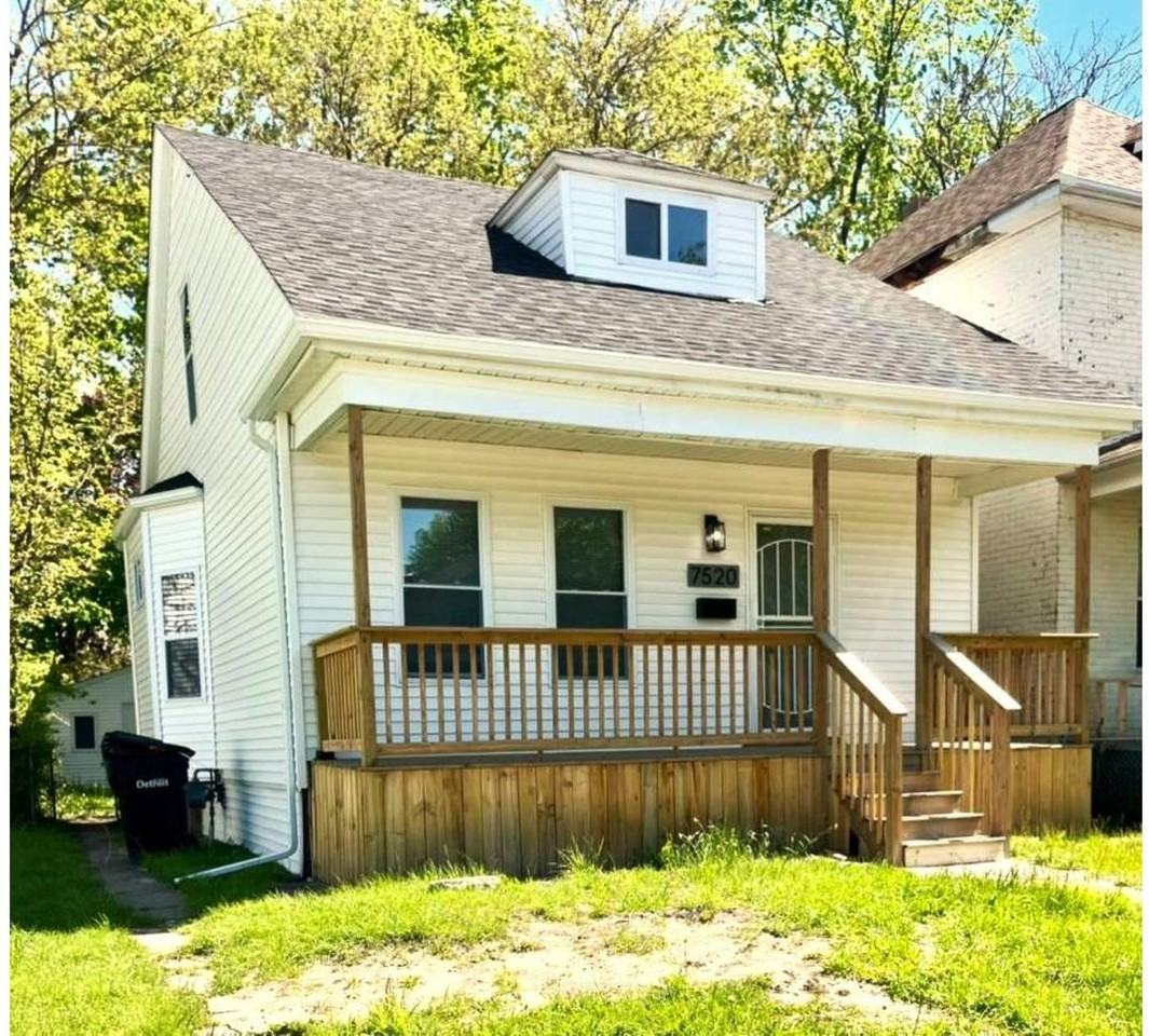 7520 Hanover St - Photo 2 of 16