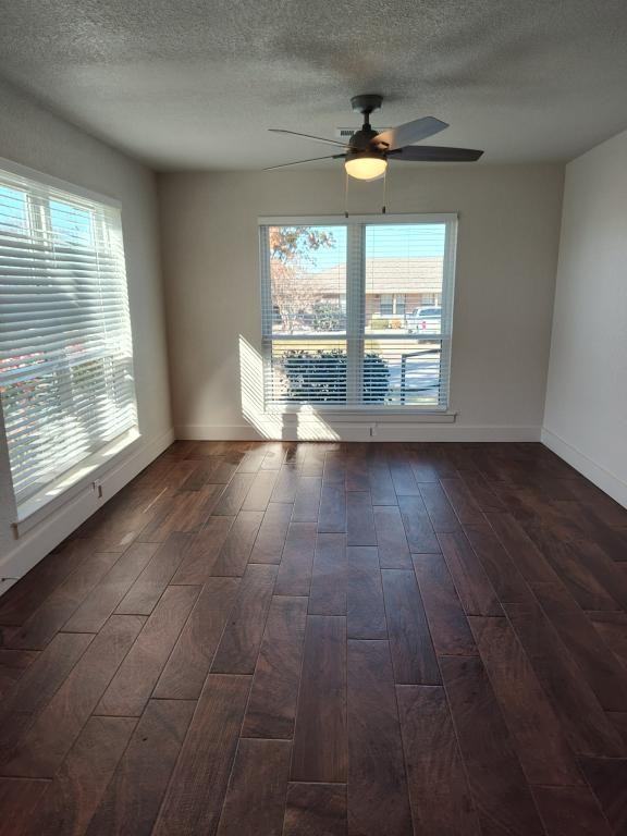 1001 Lewis Dr - Photo 6 of 10