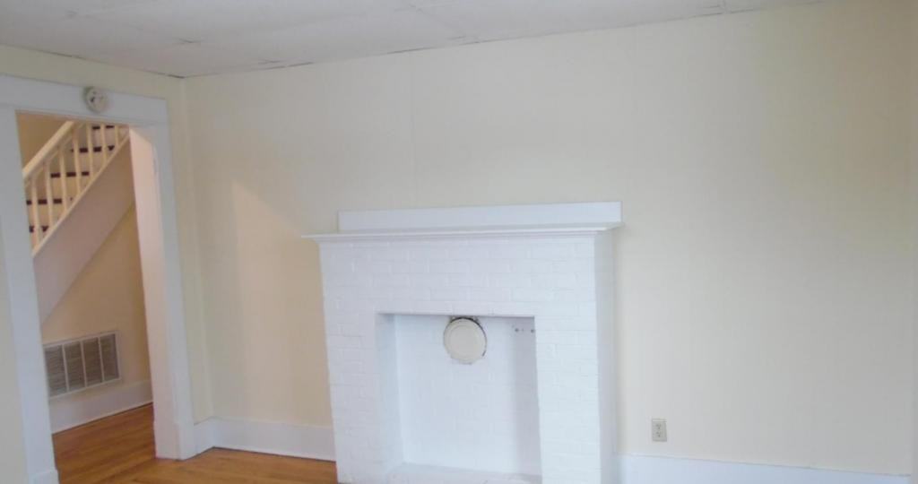 1964 Chestnut Ave - Photo 3 of 10