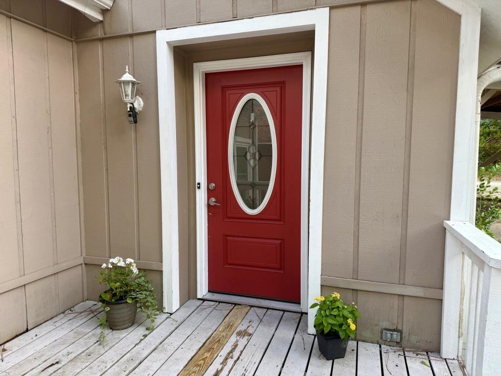 5745 Waterwood Dr - Photo 3 of 23
