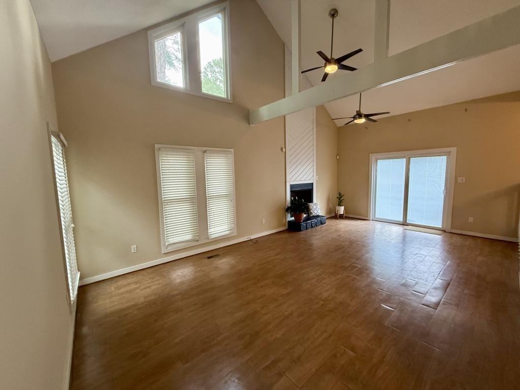 5745 Waterwood Dr - Photo 5 of 23
