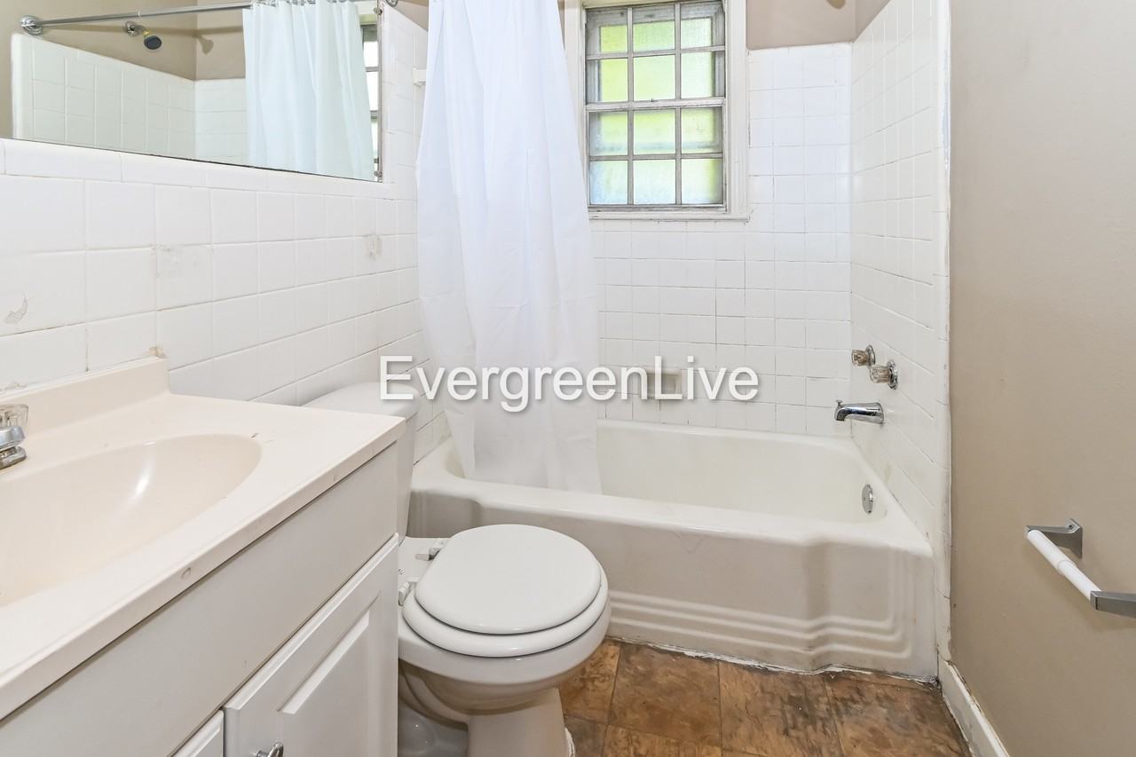 3094 Dewitt Cv - Photo 7 of 15