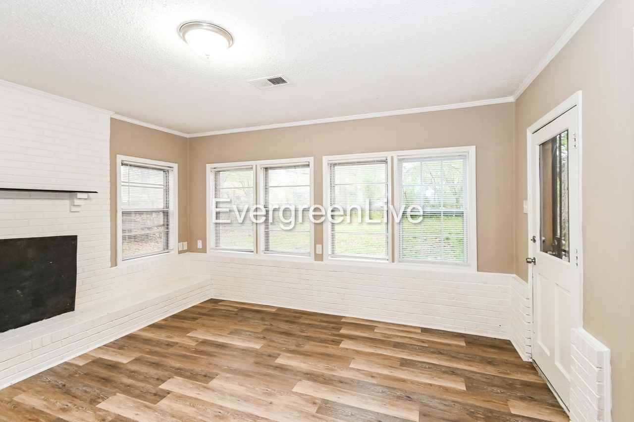 5064 Judy Lynn Ave - Photo 3 of 15