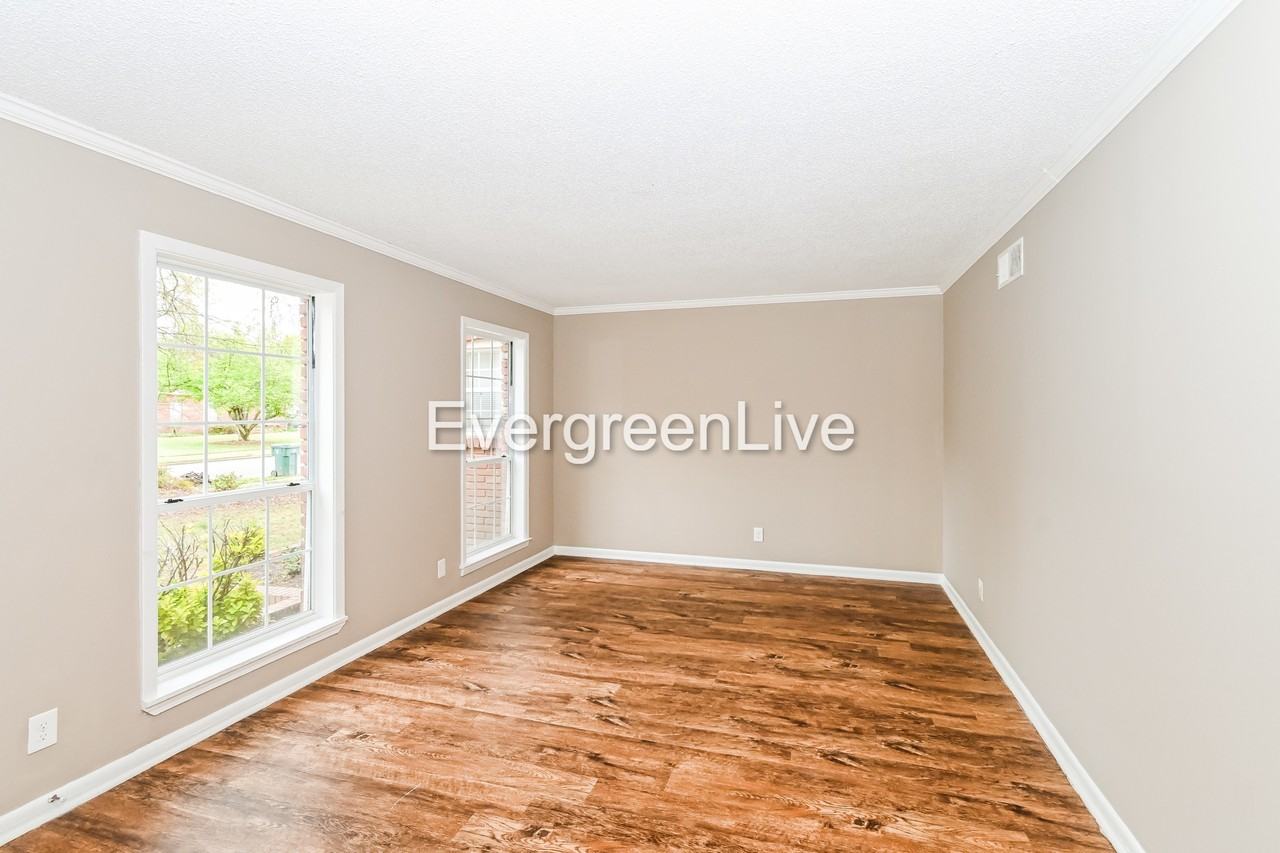 5064 Judy Lynn Ave - Photo 7 of 15