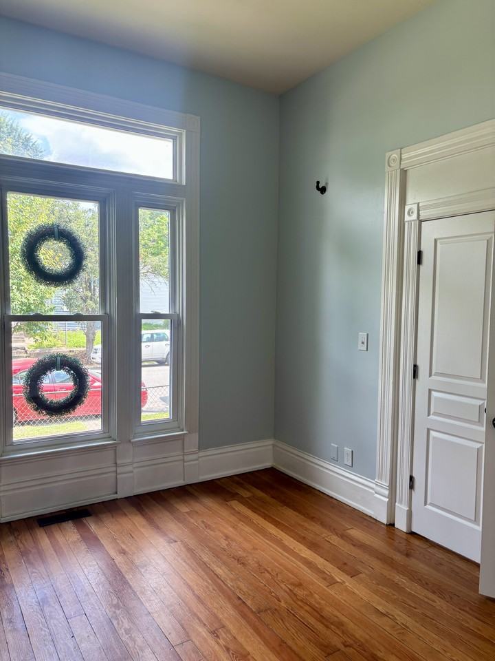 524 E Ormsby Ave #524EORMSBY - Photo 5 of 34