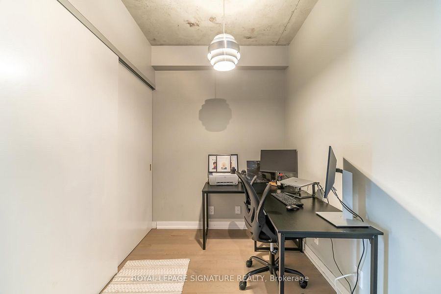 39 Brant St - Photo 8