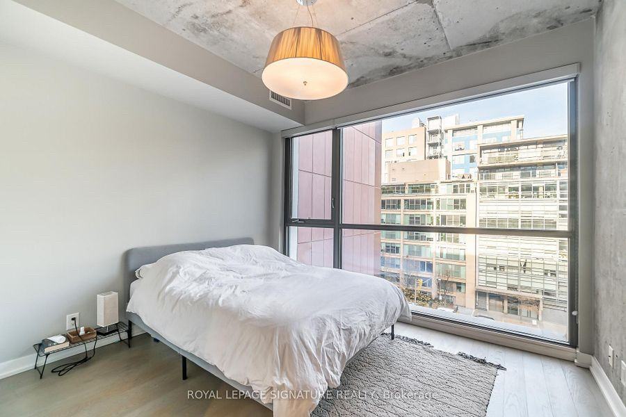39 Brant St - Photo 13