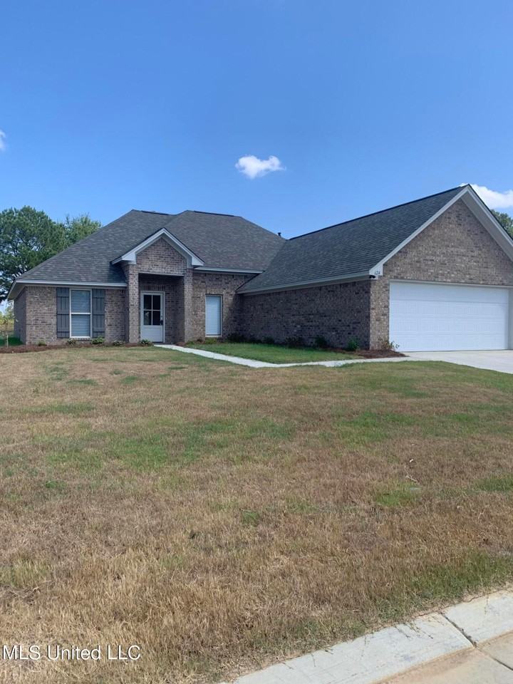 624 Westfield Dr