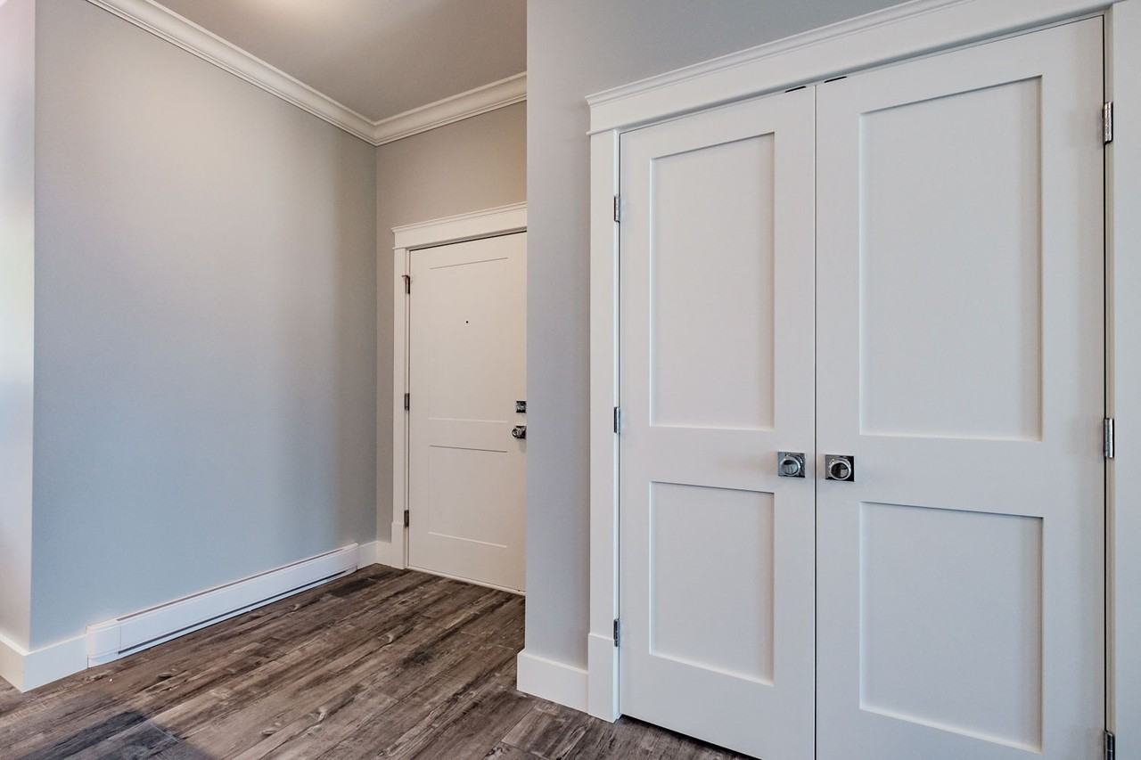 2 Cottage St #3 - Photo 5 of 25