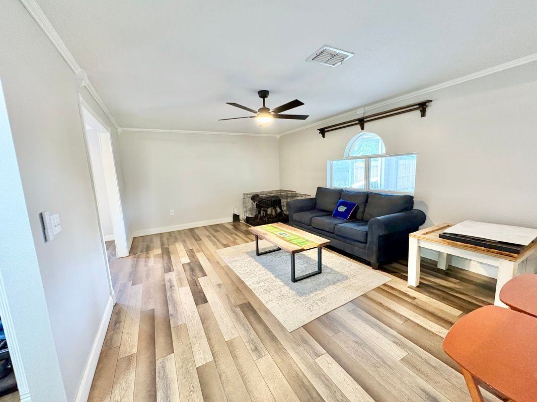 2015 Canopy Dr - Photo 2 of 19
