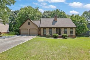 2683 Ashworth Cir - Photo 1 of 1