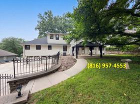 4321 Nw Briarcliff Ln - Photo 1 of 1