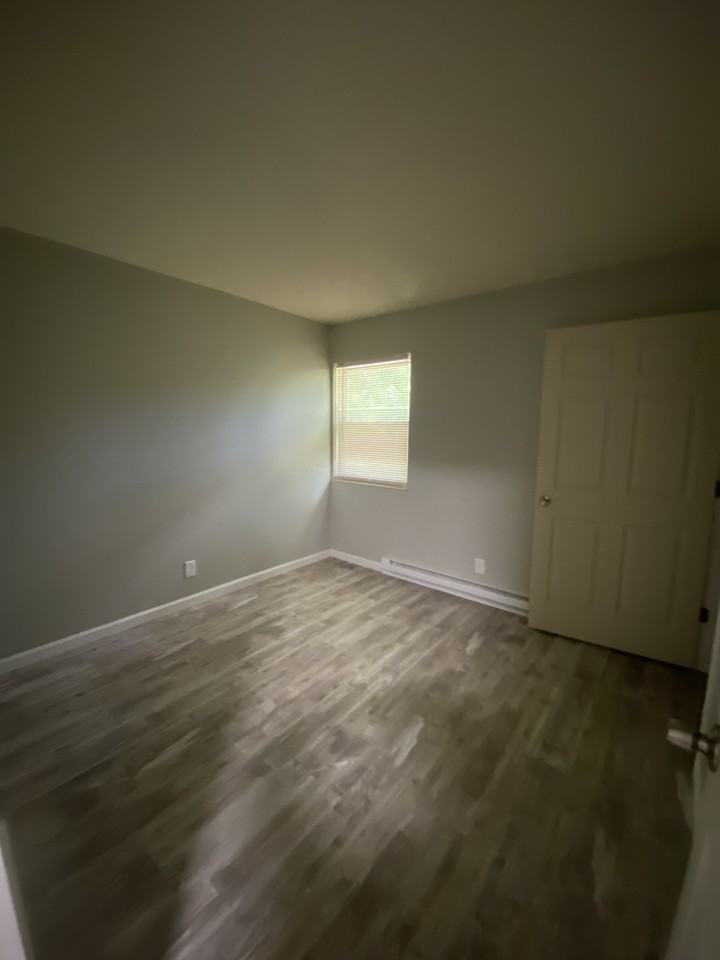 307 Forest Ln - Photo 6 of 11