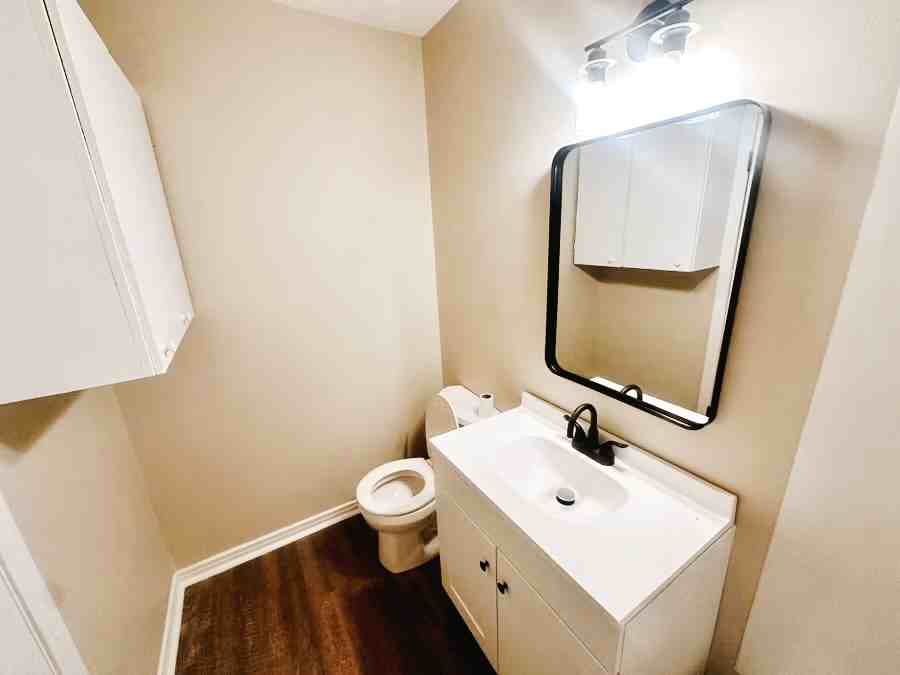 1929 4th Ave N #1927 - Photo 7 of 9
