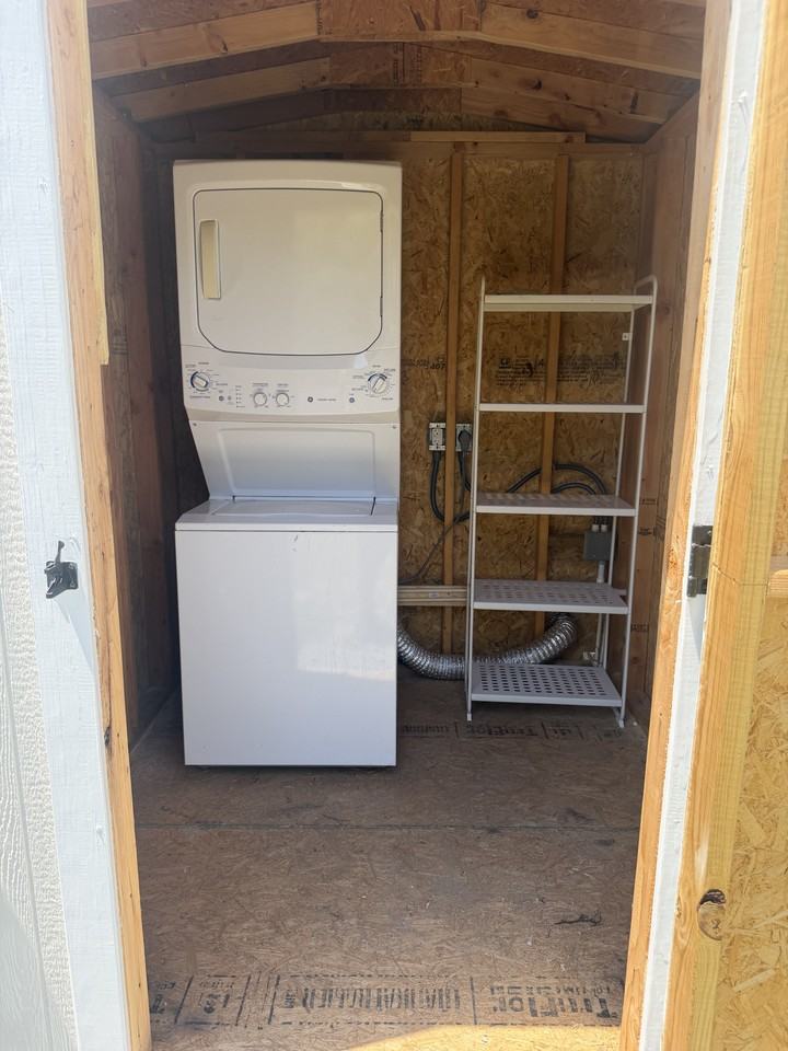 4504 N Suwanee Ave - Photo 2 of 13