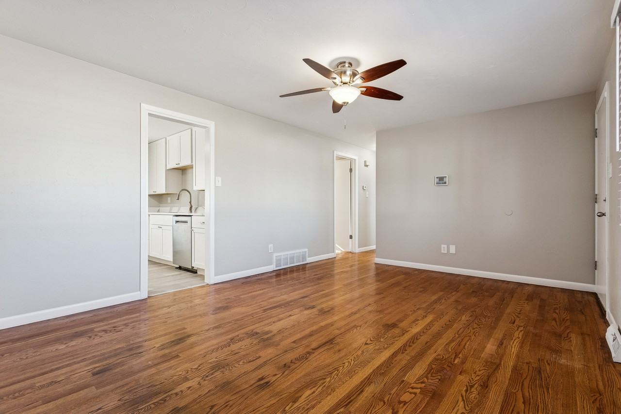 12678 E Alaska Ave - Photo 3 of 22