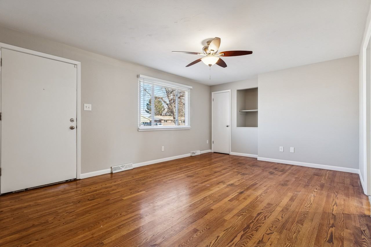 12678 E Alaska Ave - Photo 6 of 22