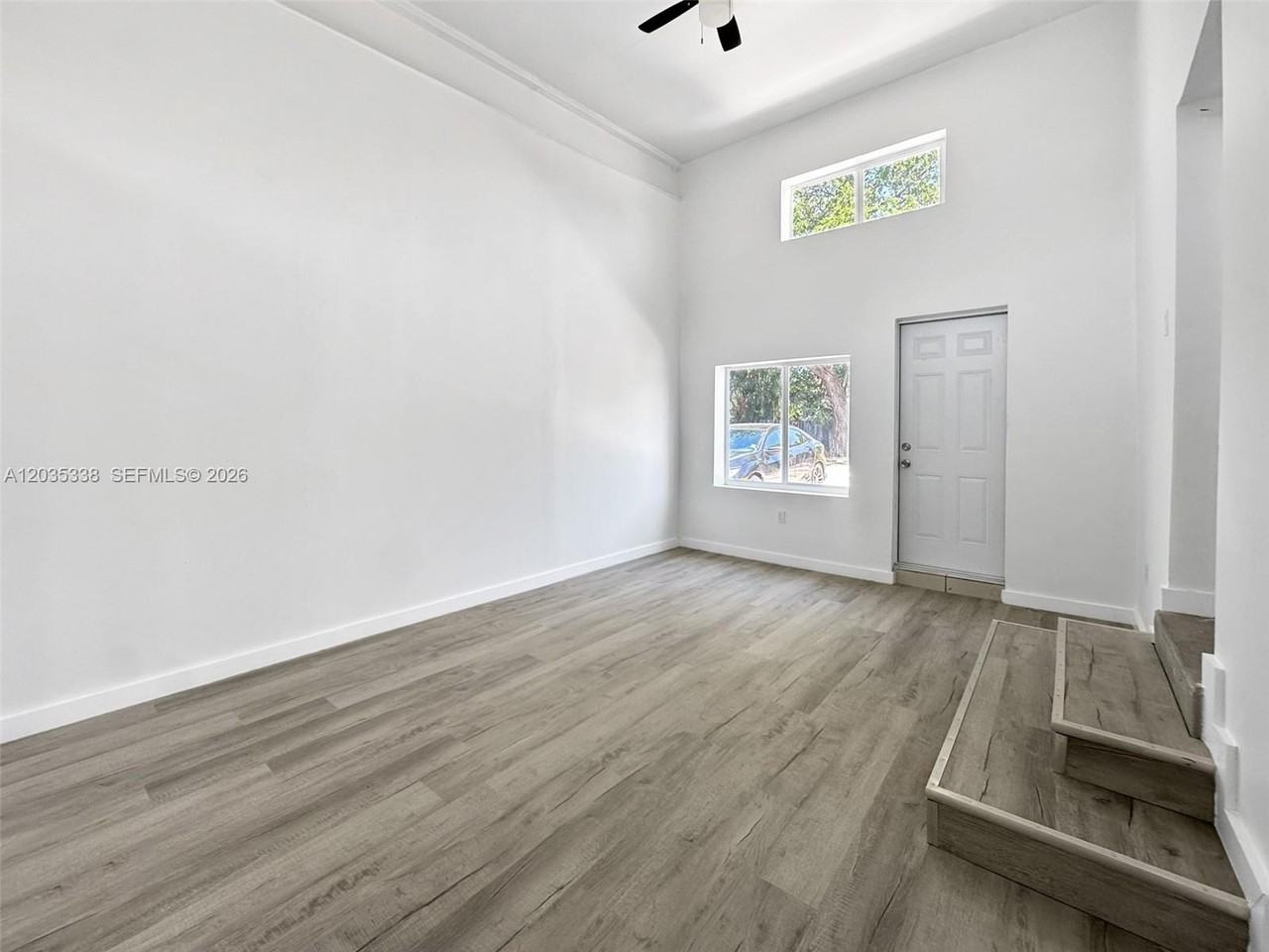 10780 Ne 2nd Ct #A - Photo 2 of 14